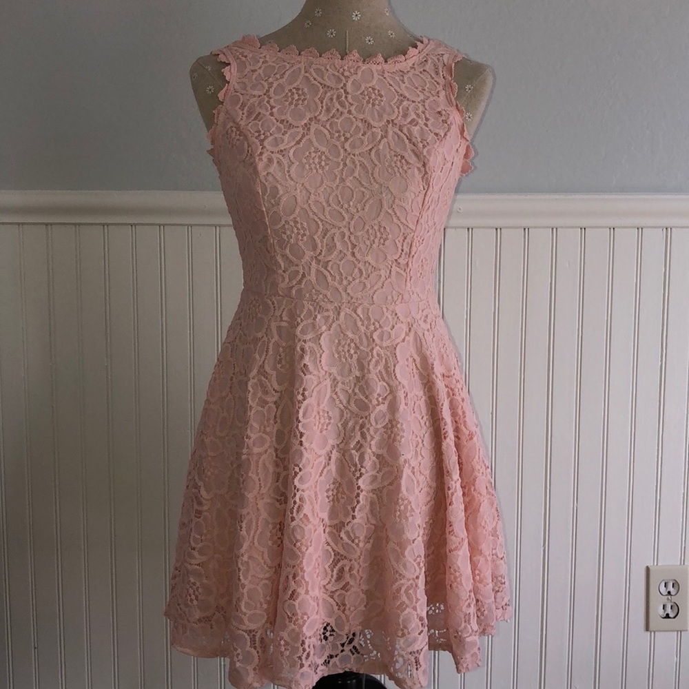 No sleeve dress